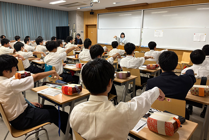 海陽学園の三味線講習